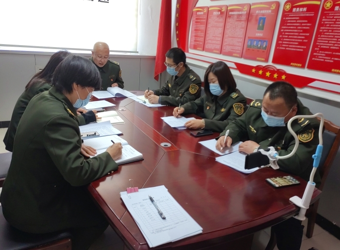 组织生活会照片