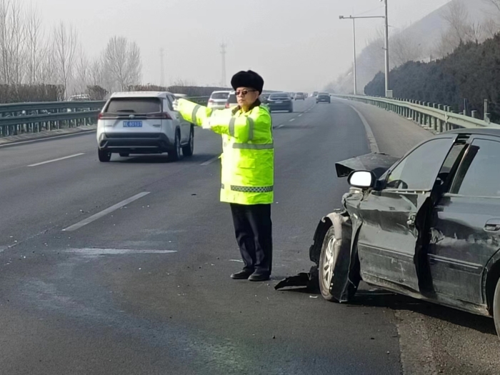 2.13疏导车