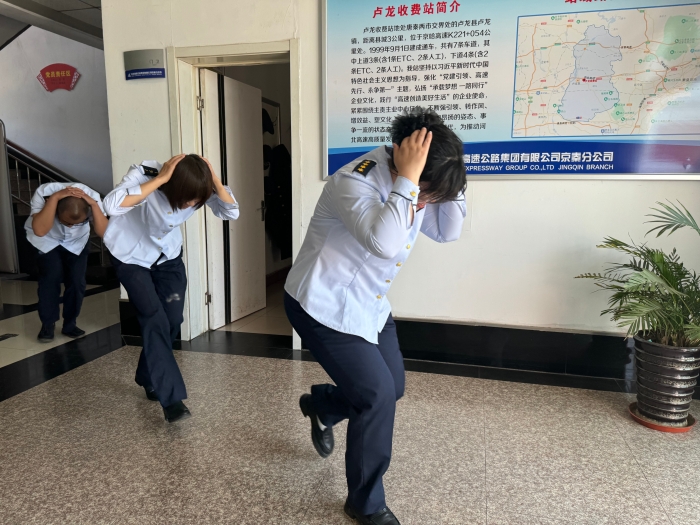 稿件3