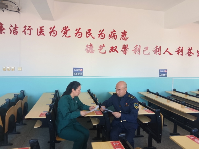 3月20日榛子镇收费站与地方各部门签订联动协议 (1)