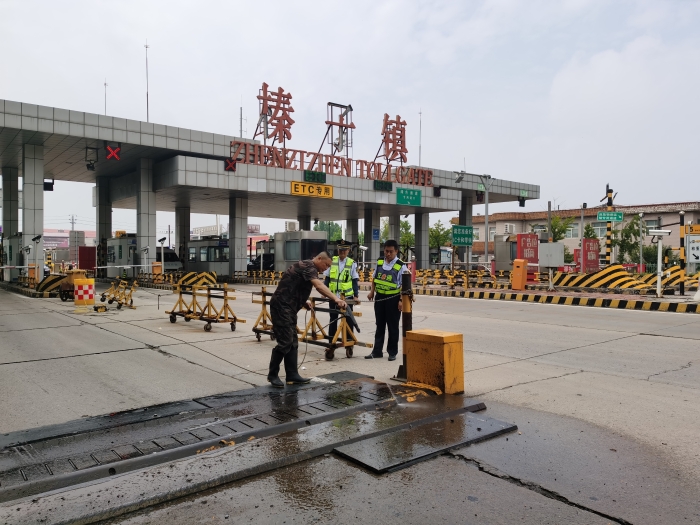 fd6a5259619cf410d6954f7d6b70df37