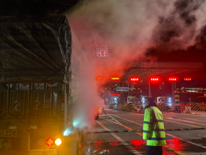 B5C44FE3918DD8A12272B6CFC12F0333