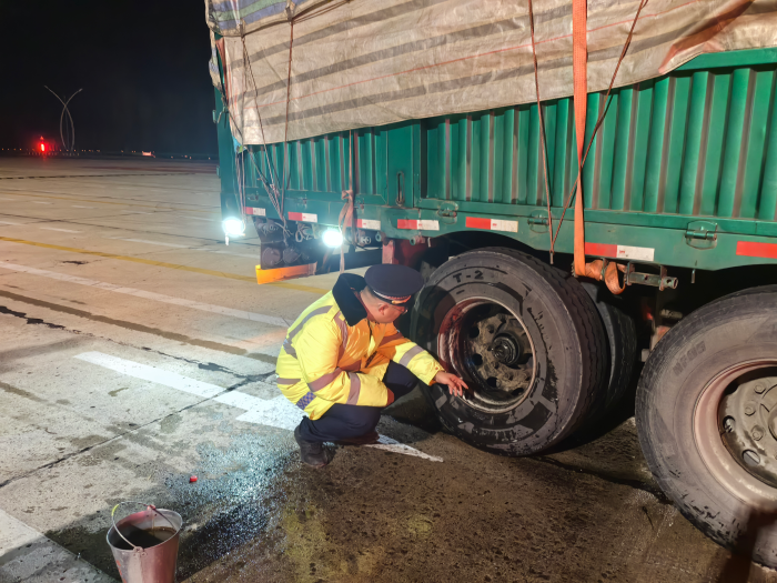 8777DB8DC44DA7DD85855BA76EA7FC96