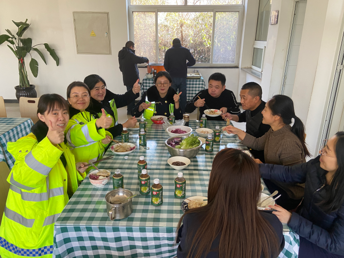 A4713CAFC90E7F2C78D3E70961F91E83